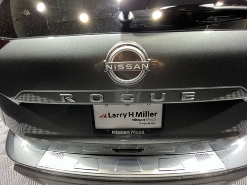 New 2026 Nissan Rogue SV image 24