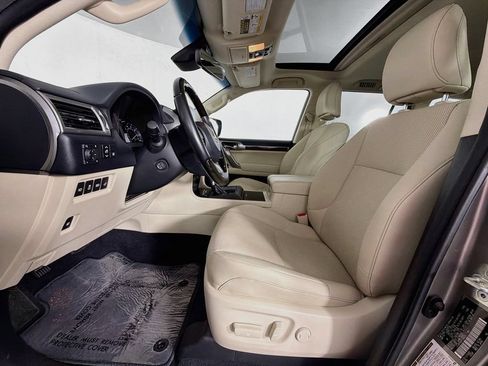 Used 2023 Lexus GX 460 Premium AWD/4WD image 12