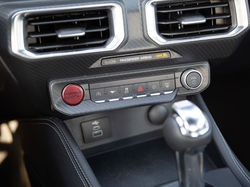 Used 2025 Ford Mustang GT Premium w/ GT Performance Package RWD image 15