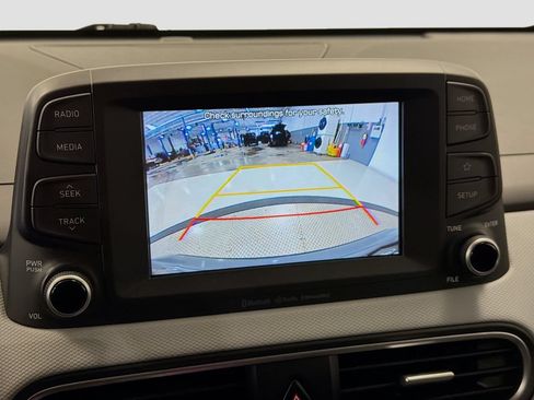 Used 2021 Hyundai Kona SEL FWD image 16