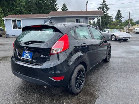 Used 2014 Ford Fiesta SE FWD image 16