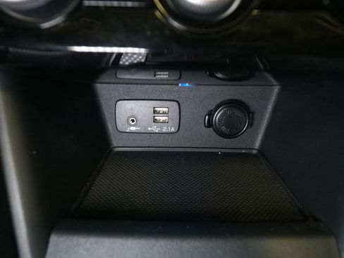 Used 2023 Subaru Forester Sport image 34