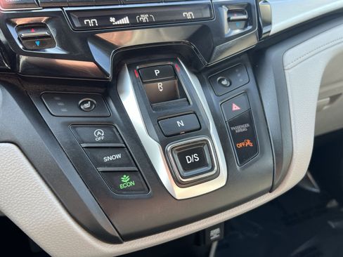 Used 2023 Honda Odyssey EX-L image 29