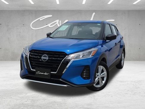Used 2025 Nissan Kicks Play S FWD image 1