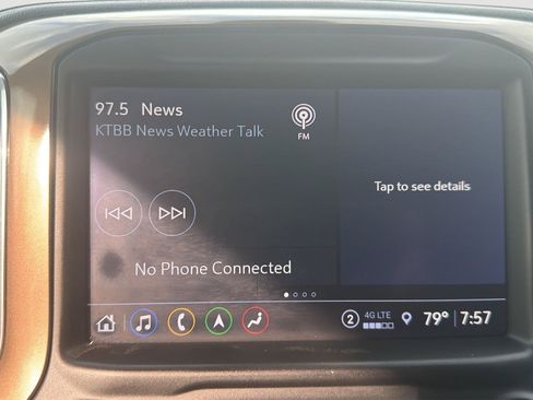 Used 2021 Chevrolet Silverado 2500 High Country w/ Technology Package AWD/4WD image 9