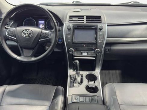 Used 2015 Toyota Camry XLE FWD image 17