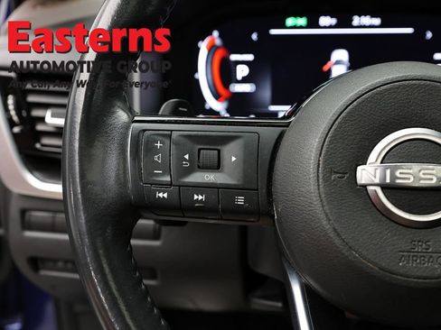 Used 2023 Nissan Rogue Platinum w/ Platinum Premium Package AWD/4WD image 15