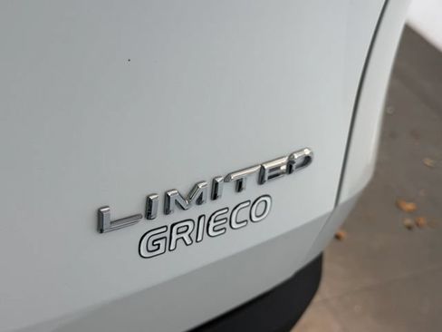Used 2026 Toyota Grand Highlander AWD image 10