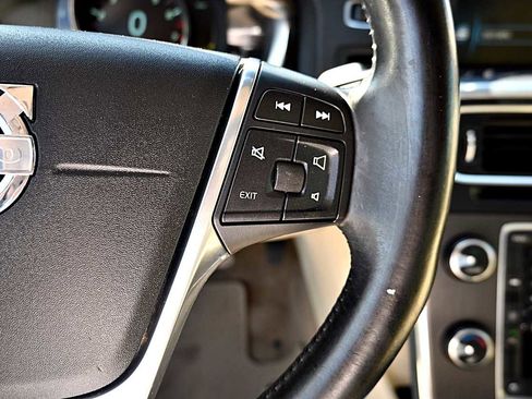 Used 2014 Volvo S60 T5 image 21