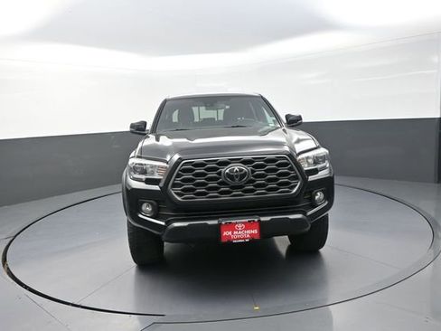 Used 2021 Toyota Tacoma TRD Off-Road AWD/4WD image 31