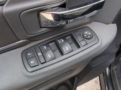Used 2016 RAM 1500 Big Horn image 26