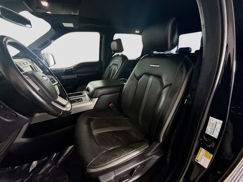 Used 2019 Ford F150 Platinum w/ Equipment Group 701A Luxury image 22