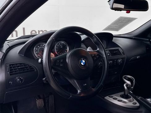 Used 2007 BMW M6 Convertible RWD image 17
