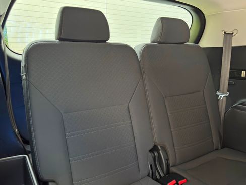 Used 2019 Kia Sorento FWD image 29