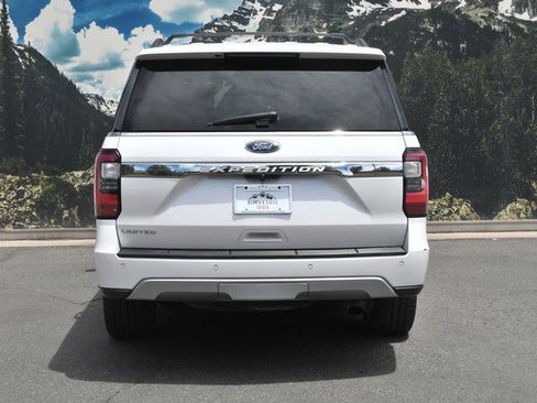 Used 2019 Ford Expedition Limited w/ Equipment Group 302A AWD/4WD image 10