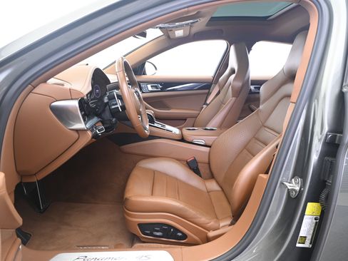 Certified 2023 Porsche Panamera 4S AWD/4WD image 29