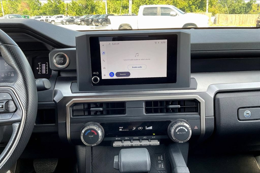 Used 2025 Toyota 4Runner SR5 AWD/4WD image 20