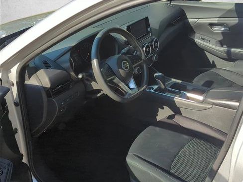 Used 2020 Nissan Sentra S FWD image 11