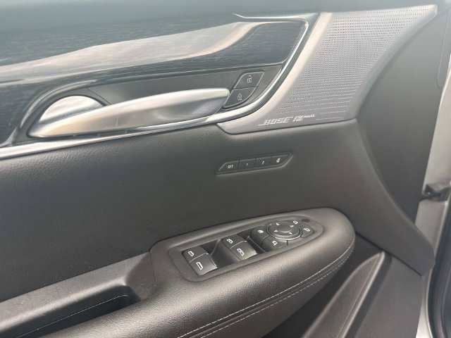 Certified 2023 Cadillac XT5 Premium Luxury AWD/4WD image 17
