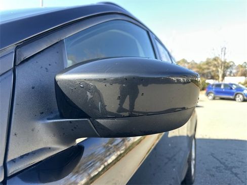 Used 2018 Ford Escape SE image 10