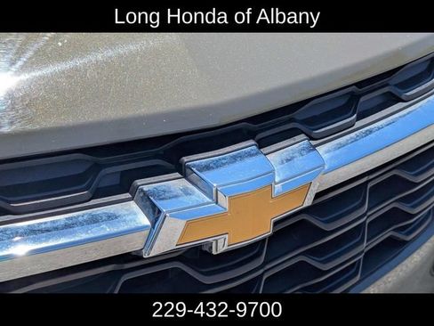Used 2024 Chevrolet Trax LT FWD image 3