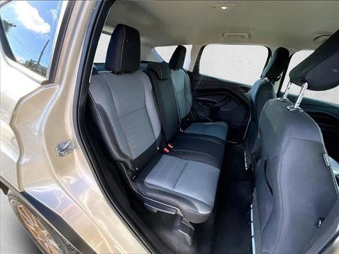 Used 2018 Ford Escape S image 28