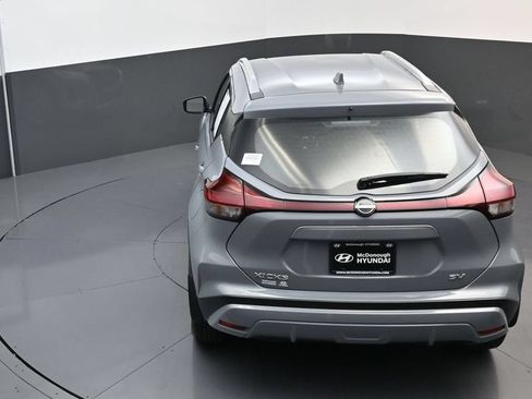 Used 2024 Nissan Kicks SV FWD image 17