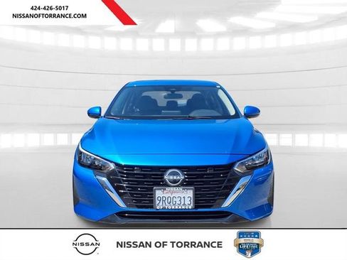 Certified 2025 Nissan Sentra SV FWD image 2