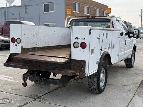 Used 2005 Ford F250 XL image 6