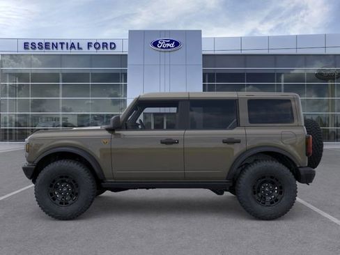New 2026 Ford Bronco Badlands AWD/4WD image 3