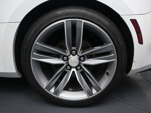 Used 2017 Chevrolet Camaro LT image 10