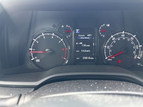 Used 2022 Toyota 4Runner SR5 Premium w/ Moonroof Package image 13