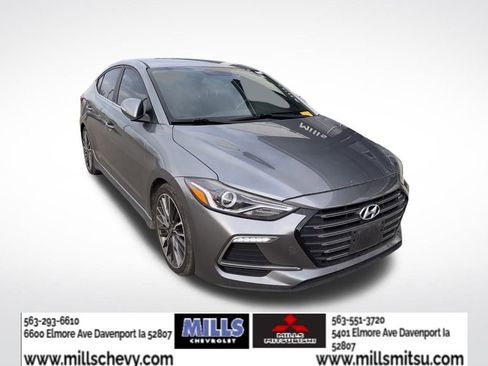 Used 2017 Hyundai Elantra Sport image 2