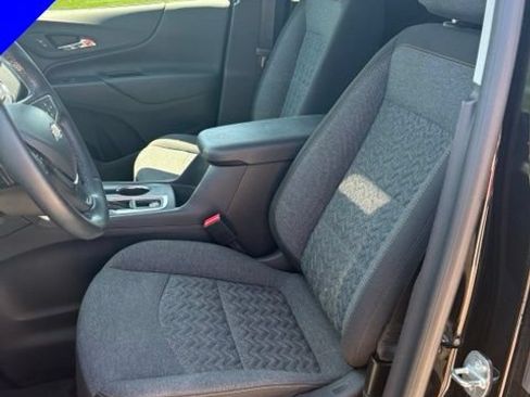 Used 2023 Chevrolet Equinox LT AWD/4WD image 13