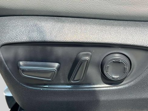 Certified 2022 Toyota Sienna XLE FWD image 23