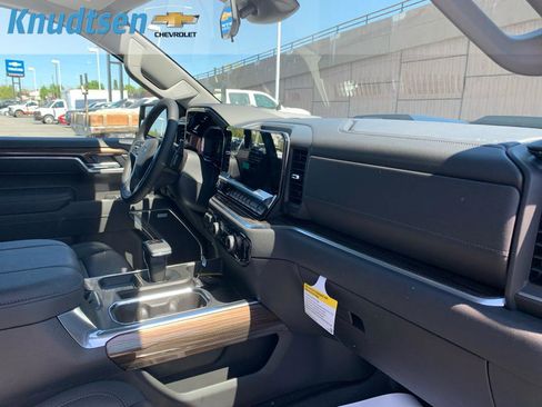 New 2026 Chevrolet Silverado 1500 LT Trail Boss AWD/4WD image 13