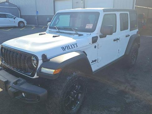 Used 2025 Jeep Wrangler Unlimited Sport S 4xe AWD/4WD image 5