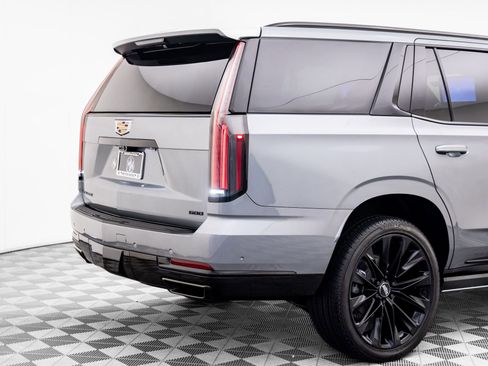 New 2026 Cadillac Escalade Platinum Sport w/ LPO, ONYX Package image 33
