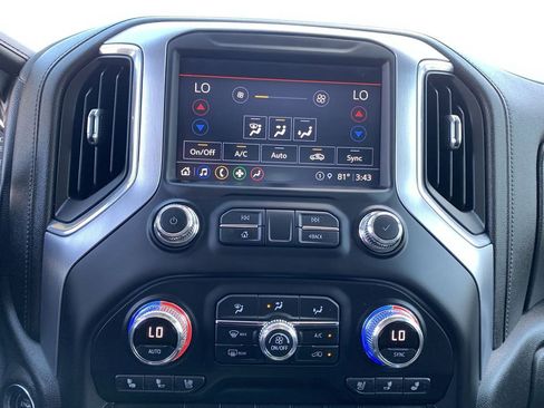 Used 2021 GMC Sierra 3500 SLT w/ SLT Convenience Package AWD/4WD image 25
