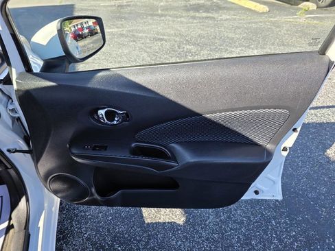 Used 2016 Nissan Versa Note SV image 26