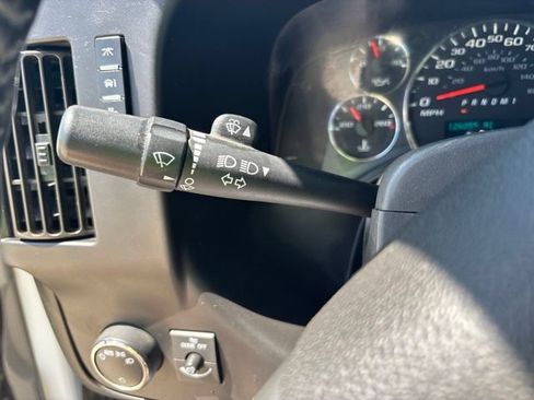 Used 2018 Chevrolet Express 2500 w/ Communications Package RWD image 5