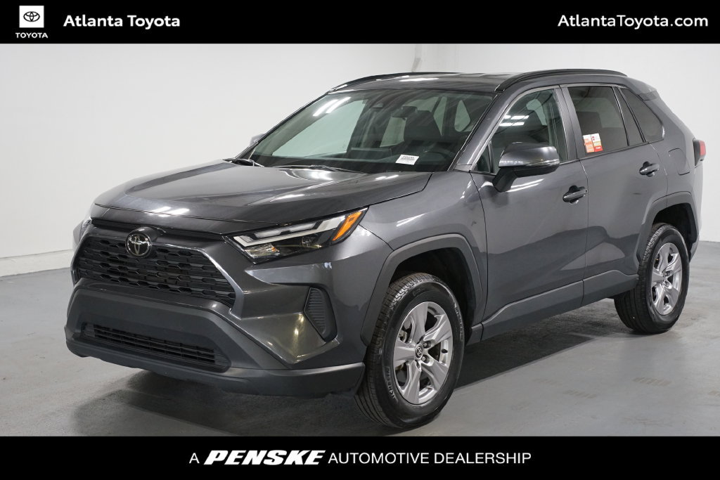 Certified 2025 Toyota RAV4 XLE FWD image 1
