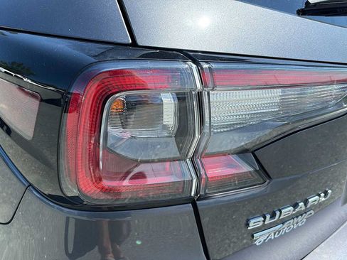 Used 2022 Subaru Outback Premium AWD/4WD image 11