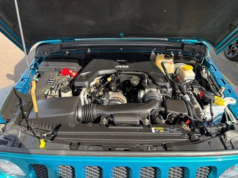 Used 2020 Jeep Wrangler Unlimited Sport S image 11