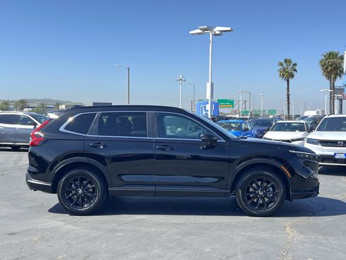 Used 2025 Honda CR-V Sport image 25