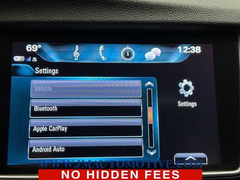 Used 2019 Buick Encore Essence w/ Experience Buick Package AWD/4WD image 29