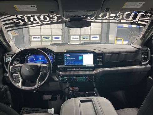 Used 2022 Chevrolet Silverado 1500 LT Trail Boss w/ Protection Package AWD/4WD image 29