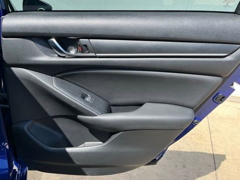Used 2020 Honda Accord Sport image 24