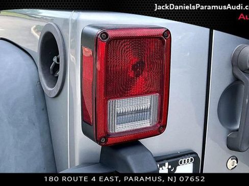 Used 2015 Jeep Wrangler Unlimited Sport w/ Quick Order Package 24S AWD/4WD image 22