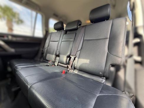Used 2014 Lexus GX 460 Luxury AWD/4WD image 8